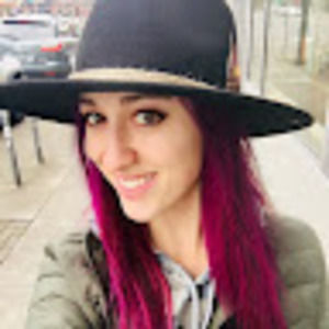 Meet your Posher, Candice